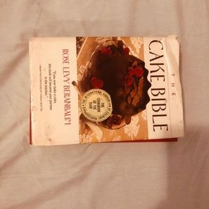 An original copie of the cake bible from 1993
